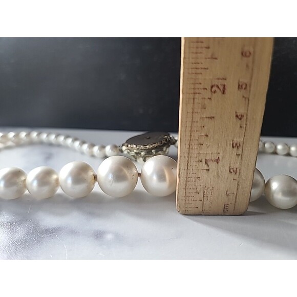 Coro Faux Pearl Beaded Necklace, READ FAIR CONDITION - Picture 8 of 10